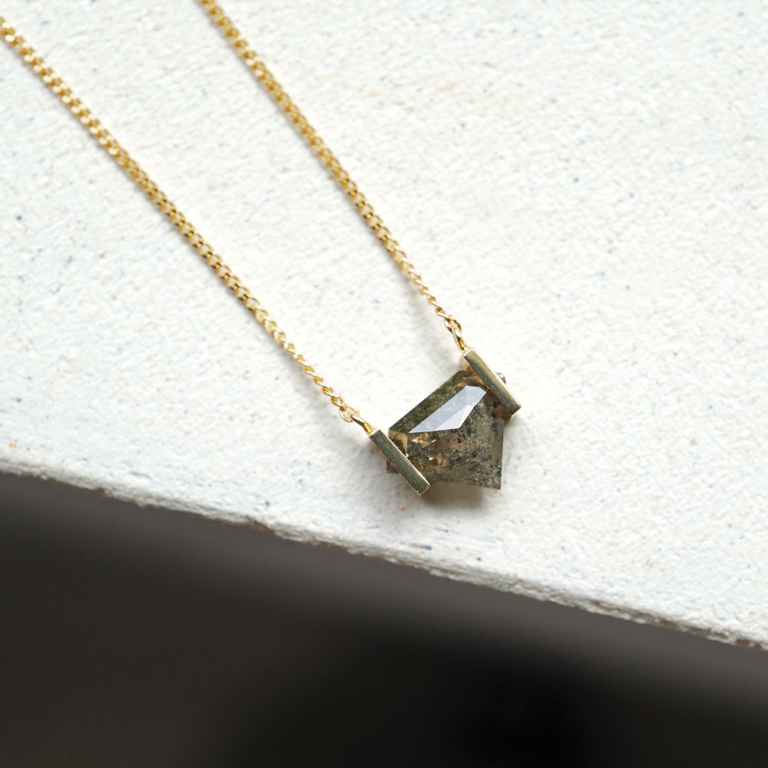 NATURAL DIAMOND NECKLACE #3018