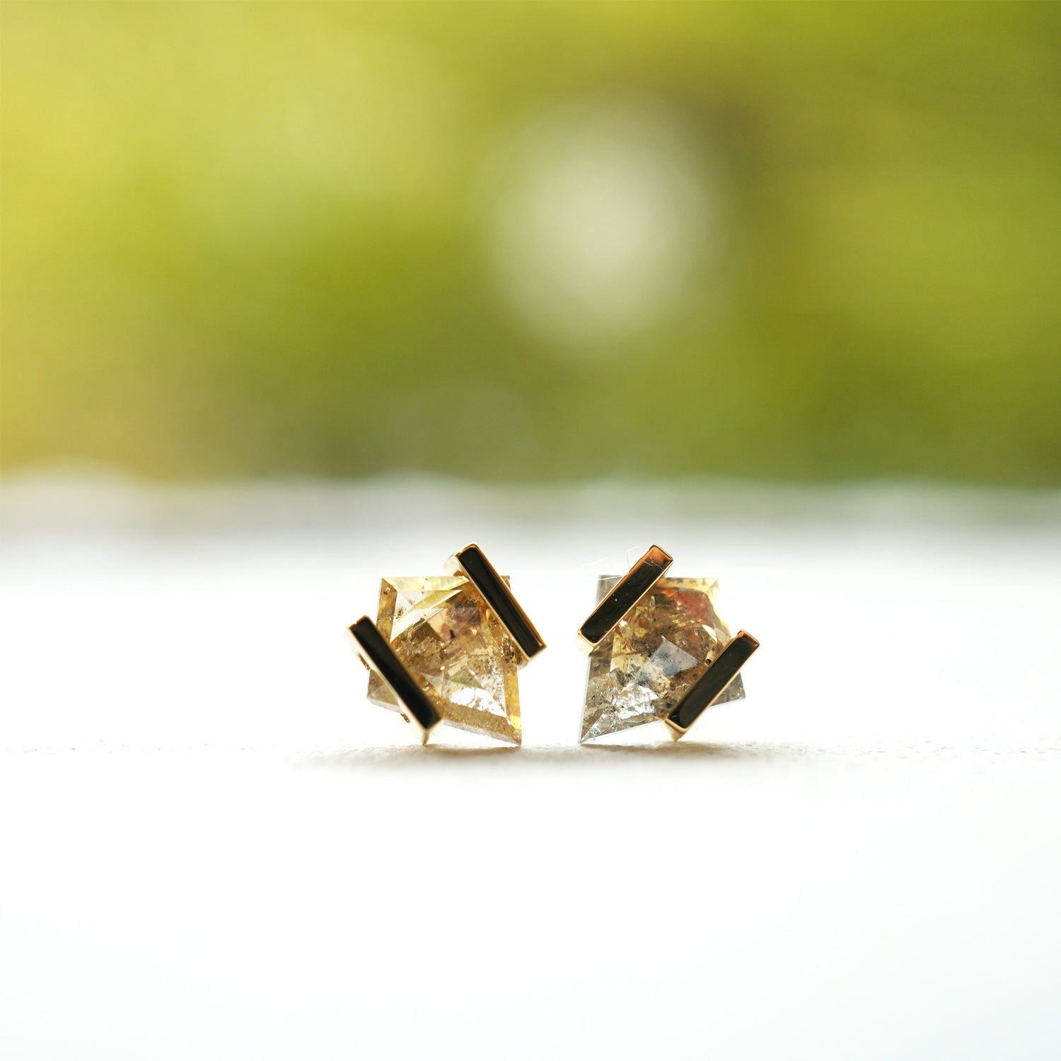 NATURAL DIAMOND EARRING #3102
