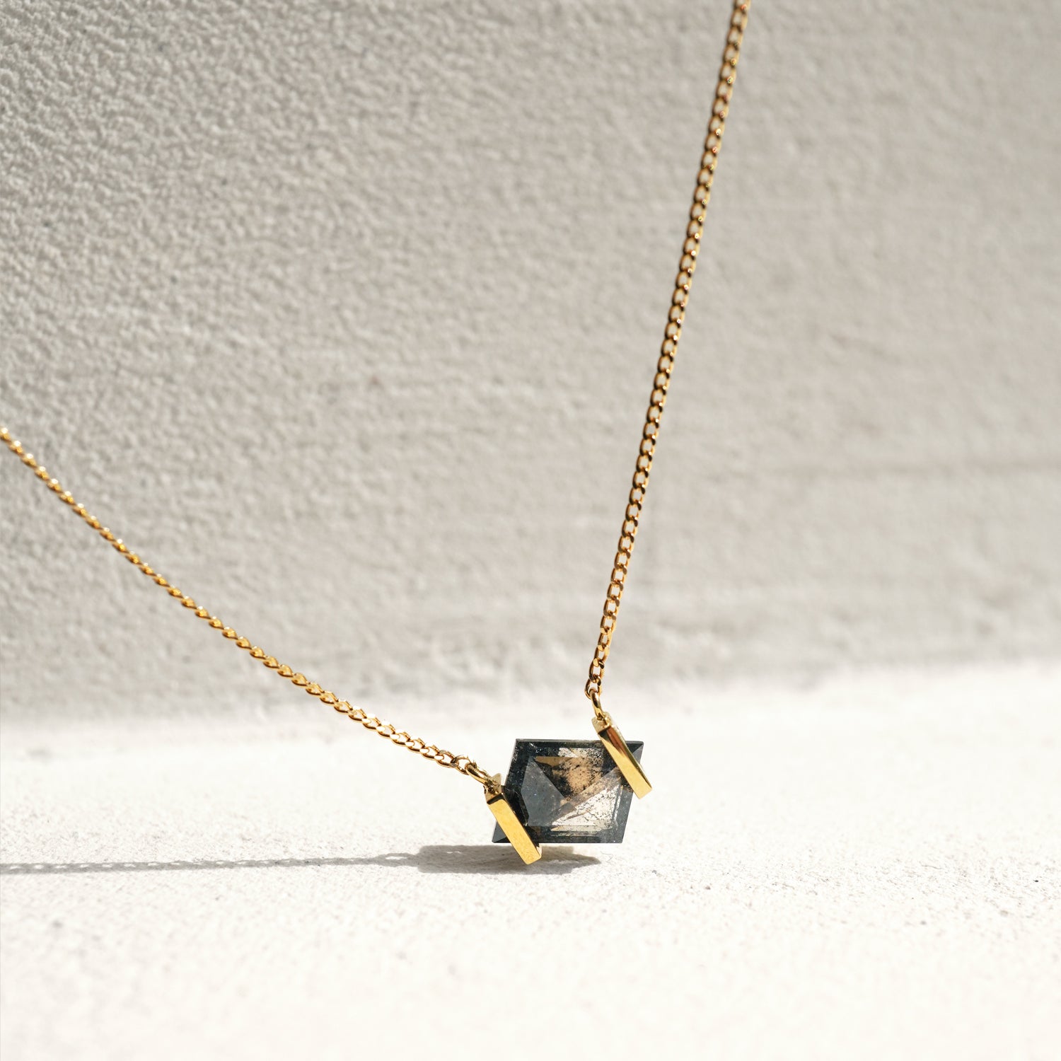 NATURAL DIAMOND NECKLACE #3119