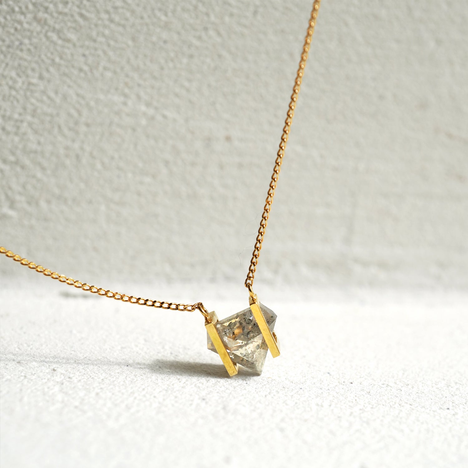 NATURAL DIAMOND NECKLACE #3022