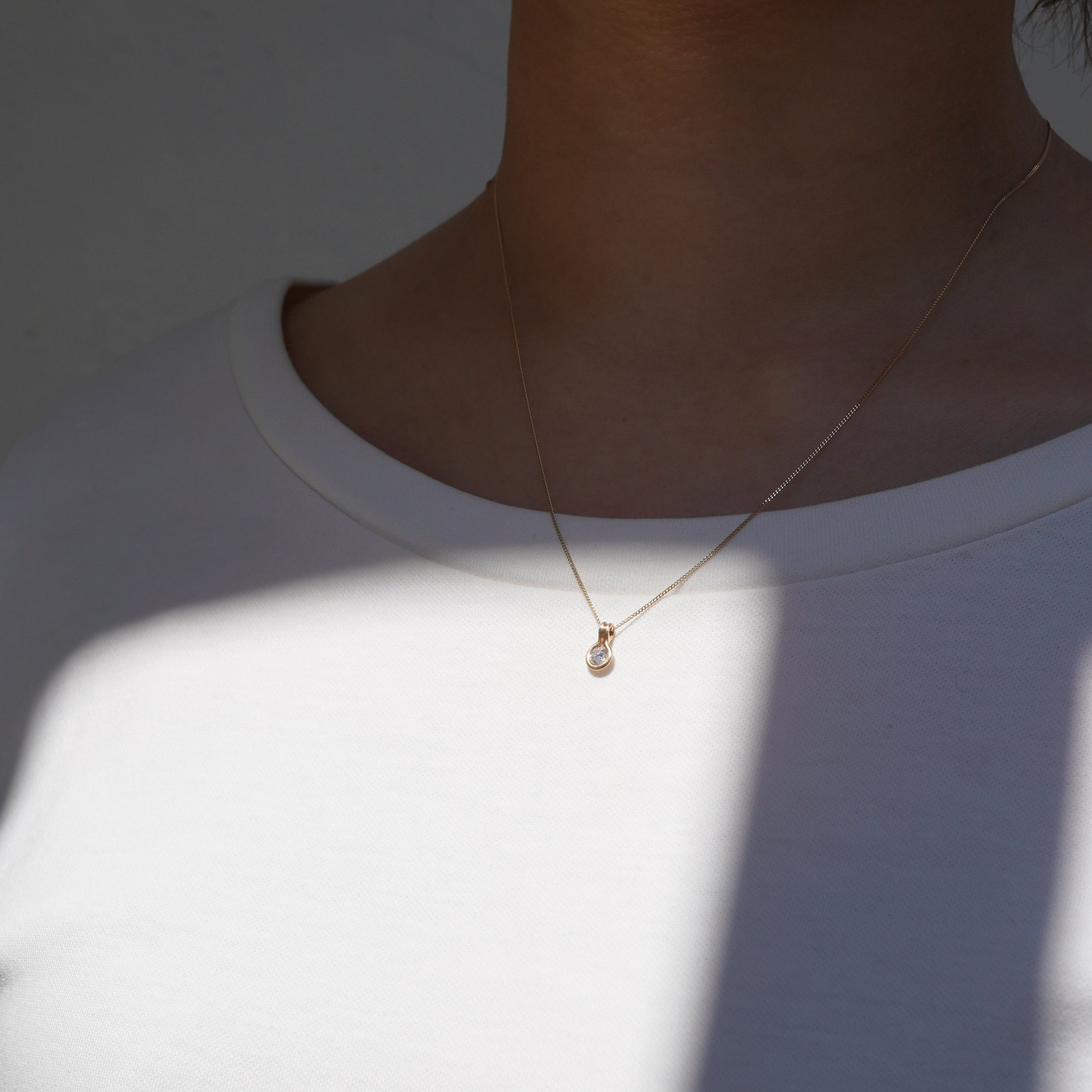 ROUND DIAMOND NECKLACE 4mm #3772
