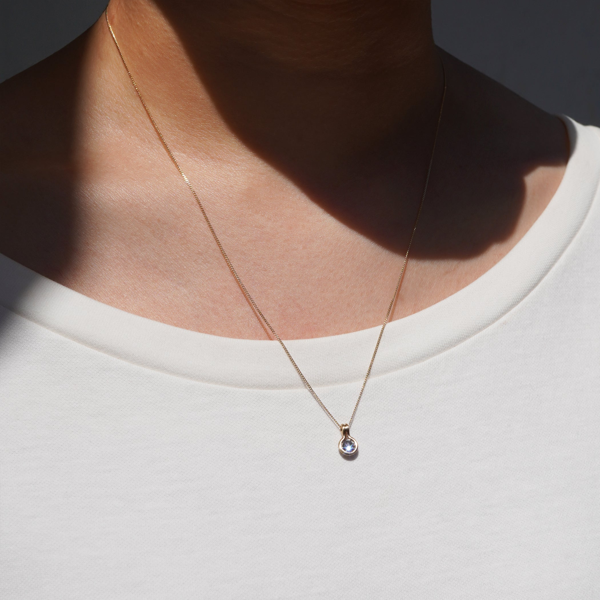 ROUND DIAMOND NECKLACE 4mm #3773