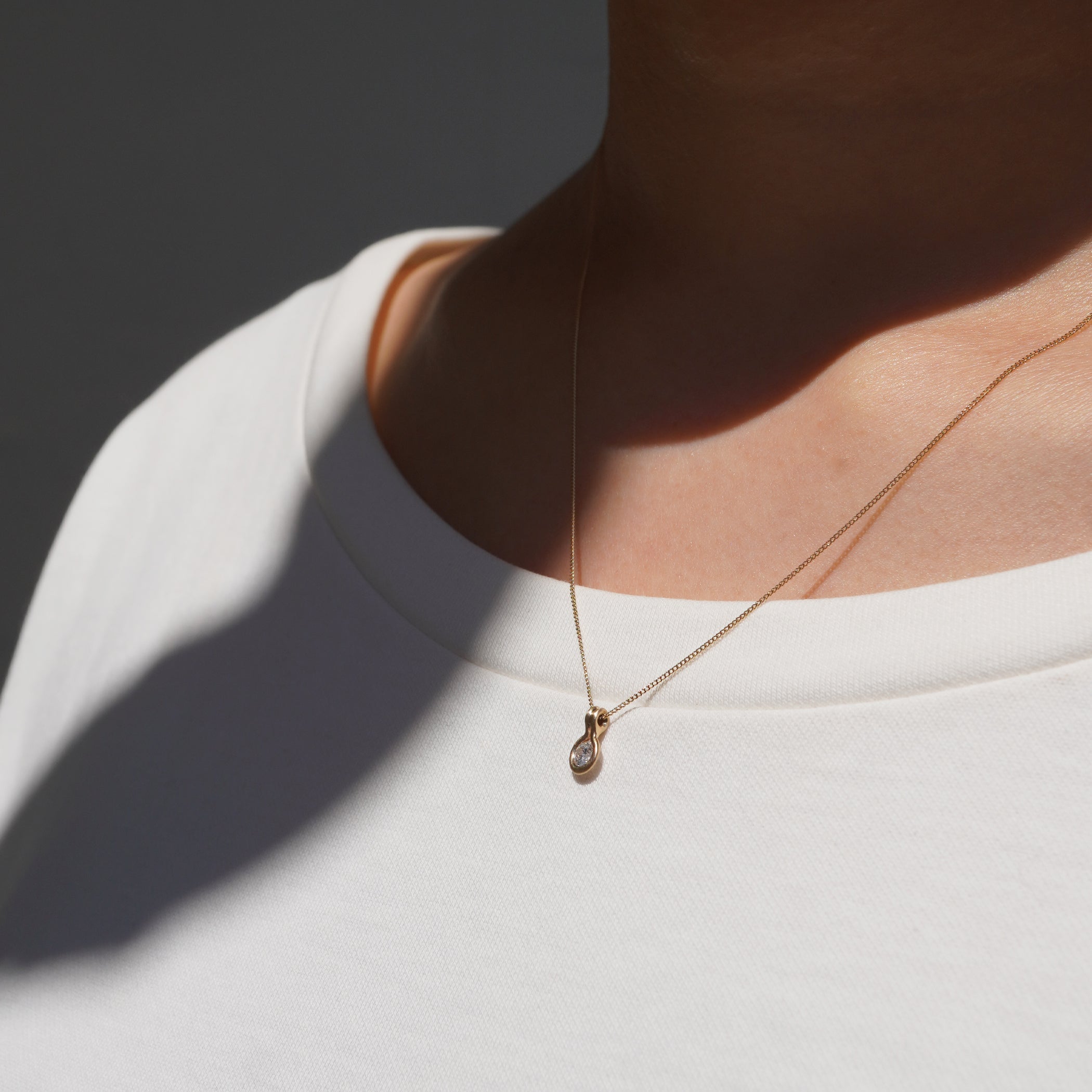 ROUND DIAMOND NECKLACE 4mm #3772