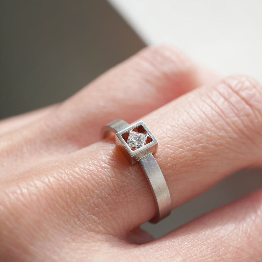 POSITION RING 0.173ct #1742