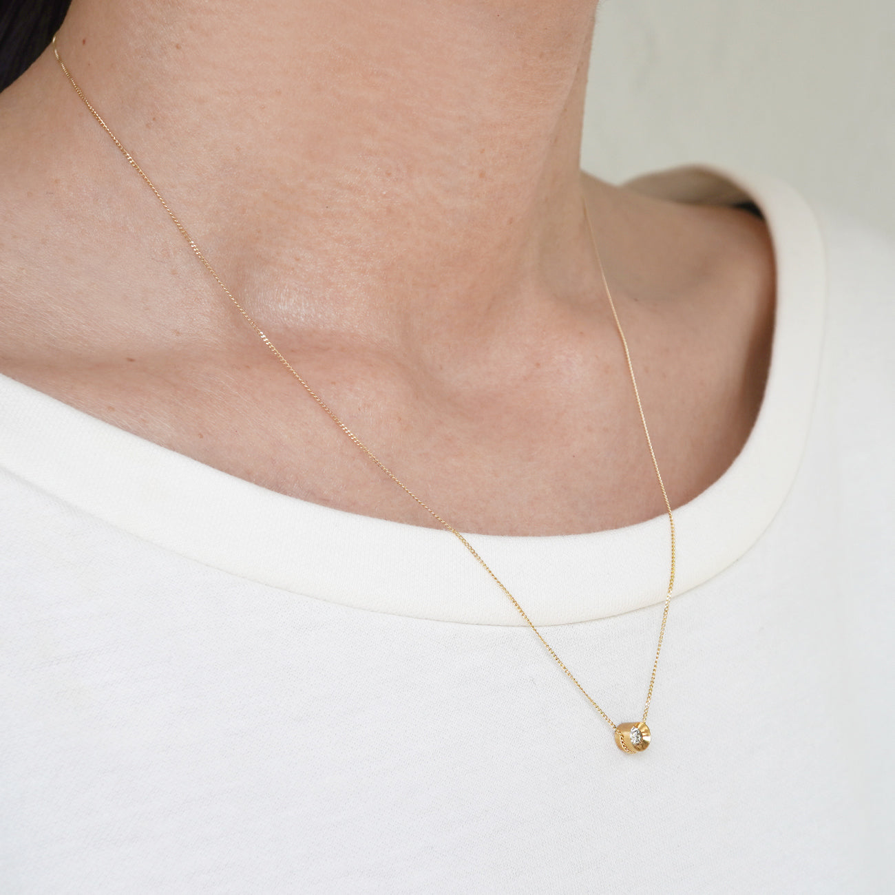 SPOT NECKLACE