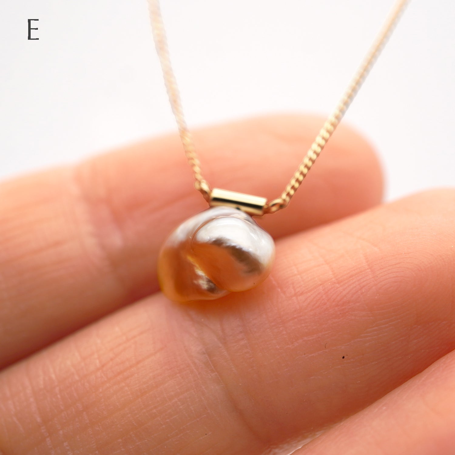 BAROQUE PEARL NECKLACE M