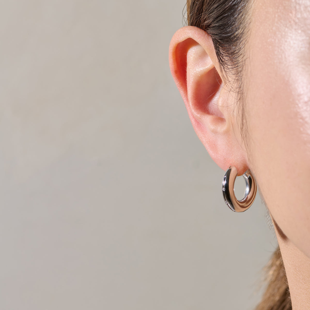 HOLLOW EARRING 03 SV/S