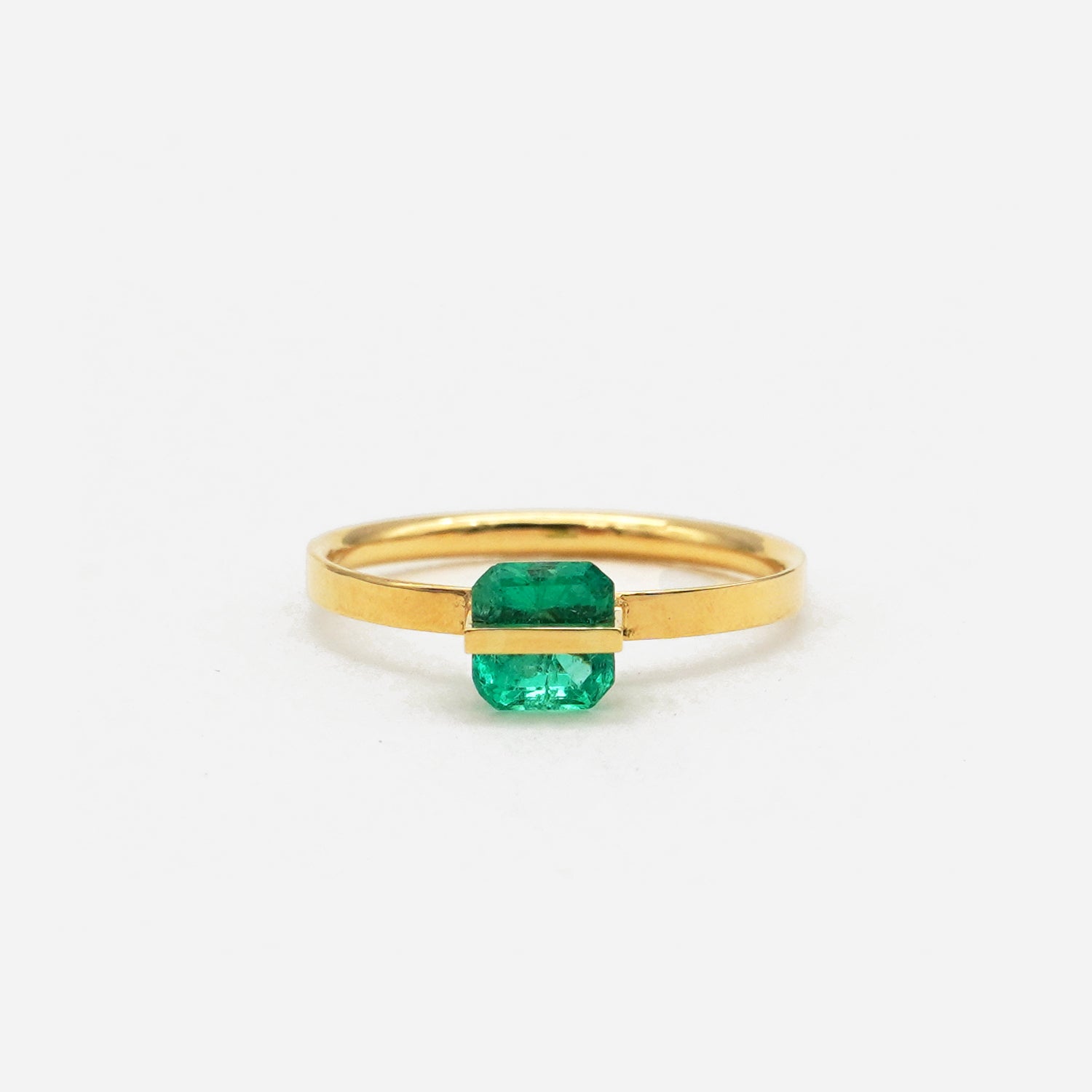 BAND RING EMERALD#3881