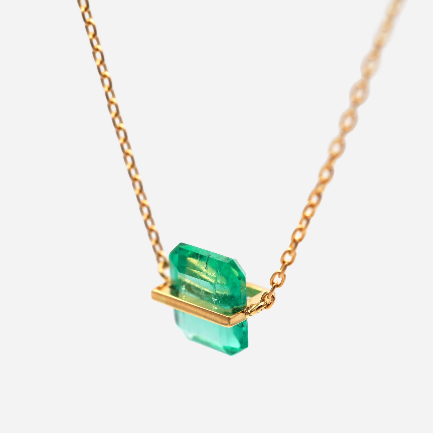 BAND NECKLACE EMERALD #3210