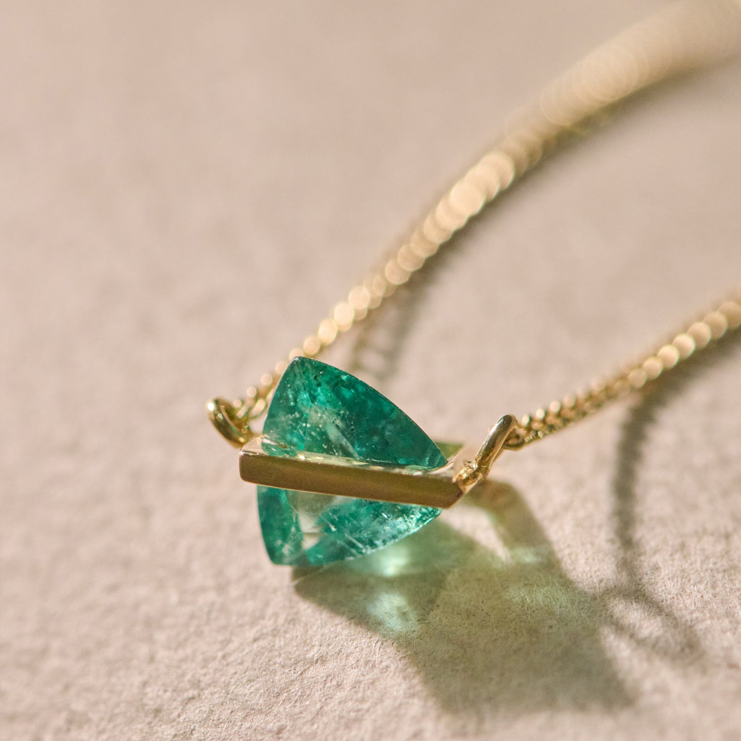 BAND NECKLACE EMERALD #3958