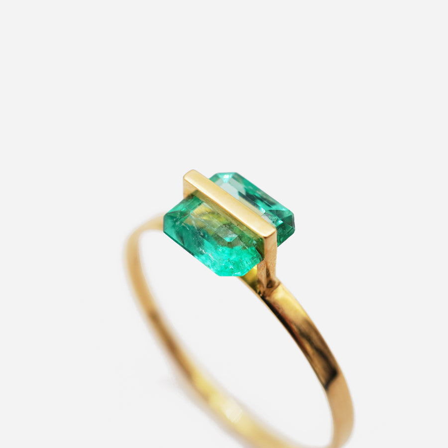 BAND RING EMERALD #2933