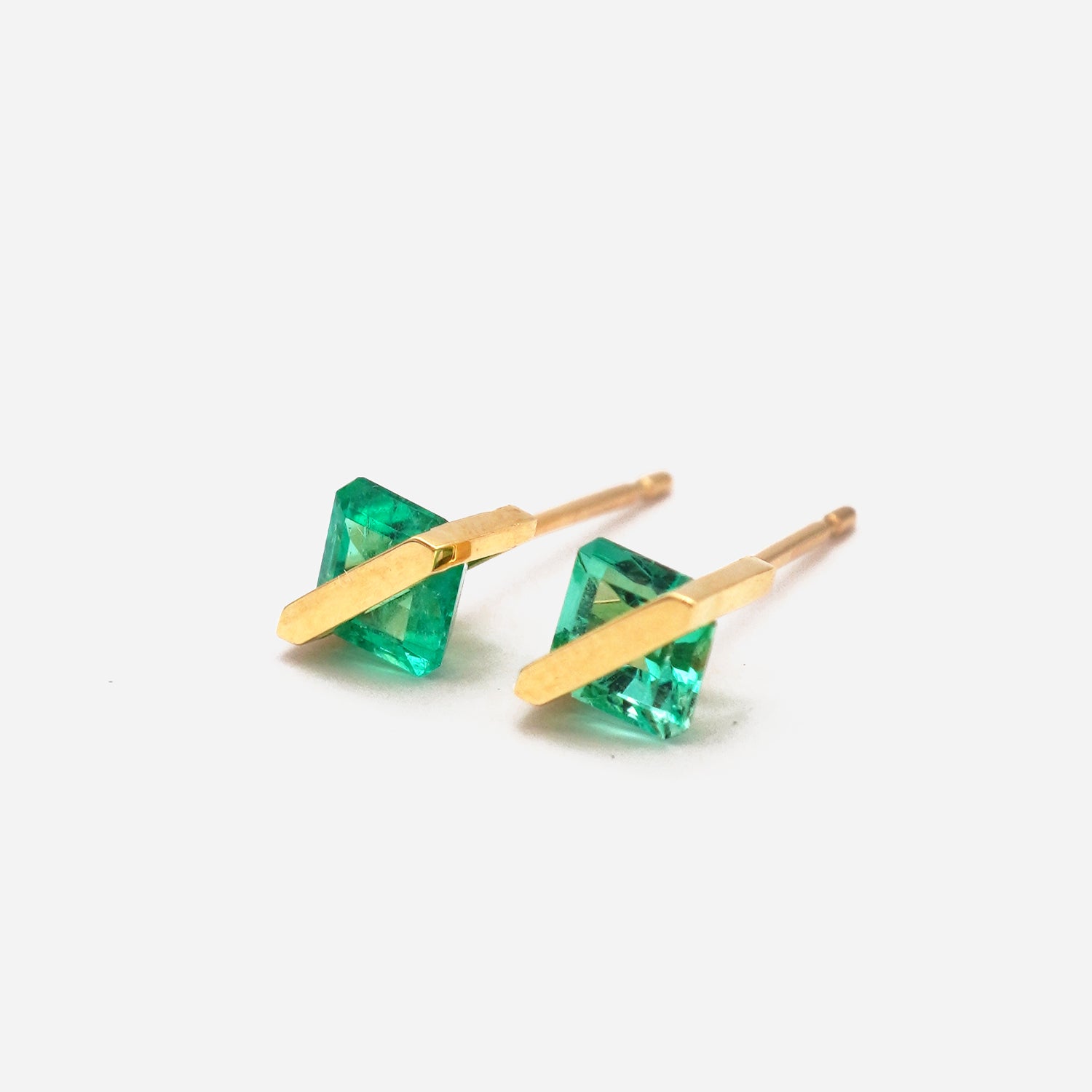 BAND EARRINGS EMERALD #3030