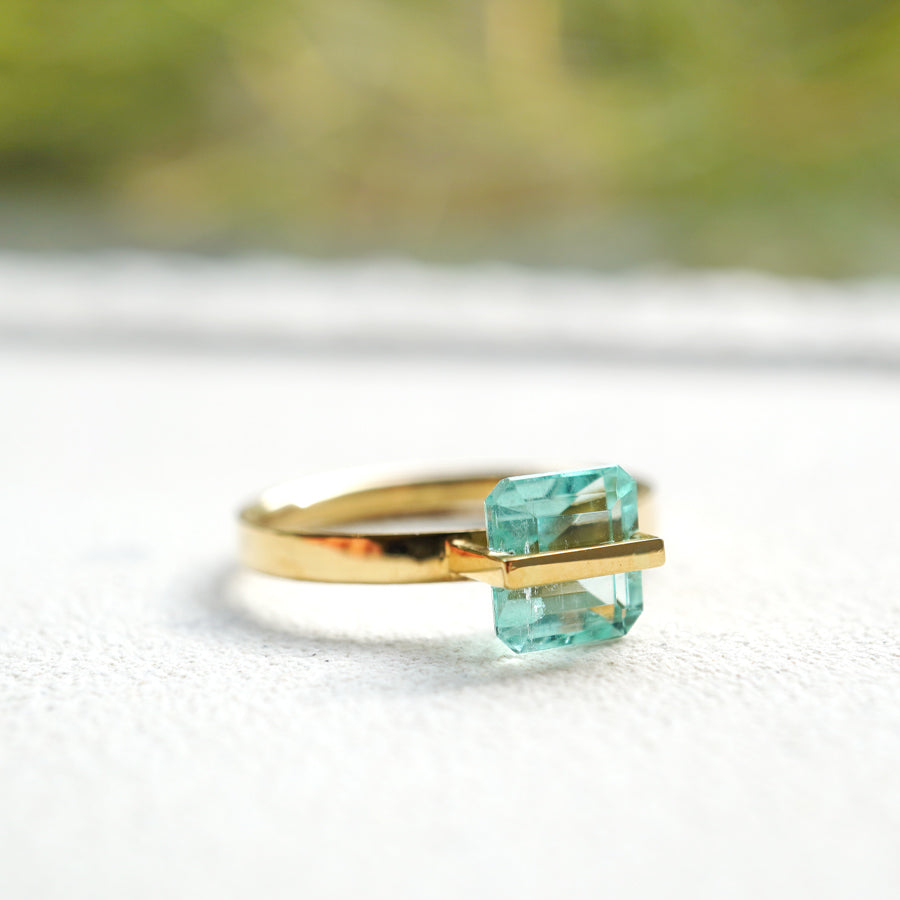 BAND RING EMERALD #2892