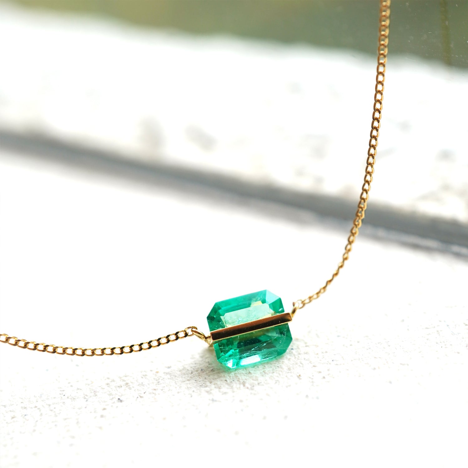 BAND NECKLACE EMERALD #2944
