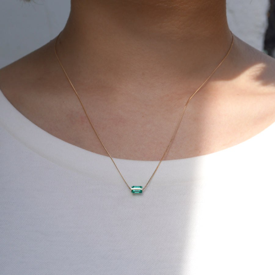 BAND NECKLACE EMERALD #3793