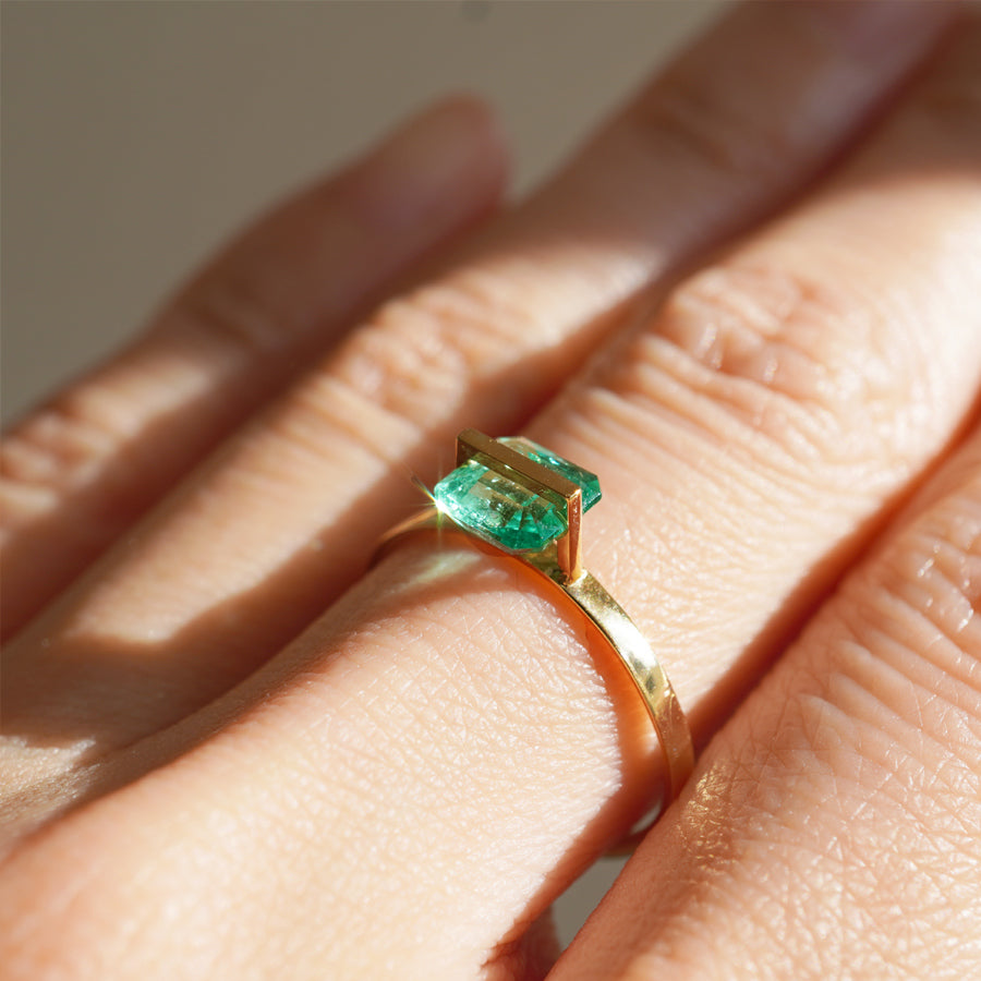 BAND RING EMERALD #2933