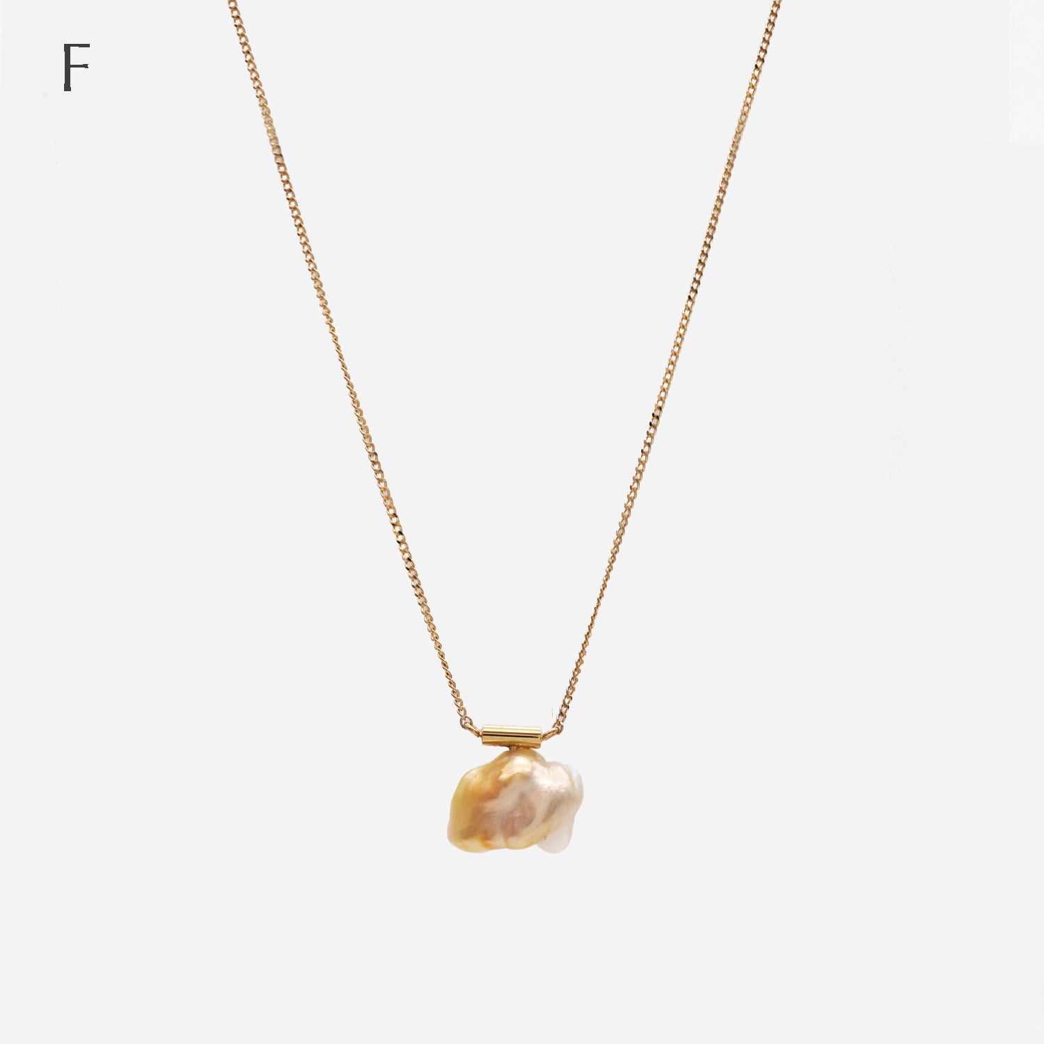 BAROQUE PEARL NECKLACE M