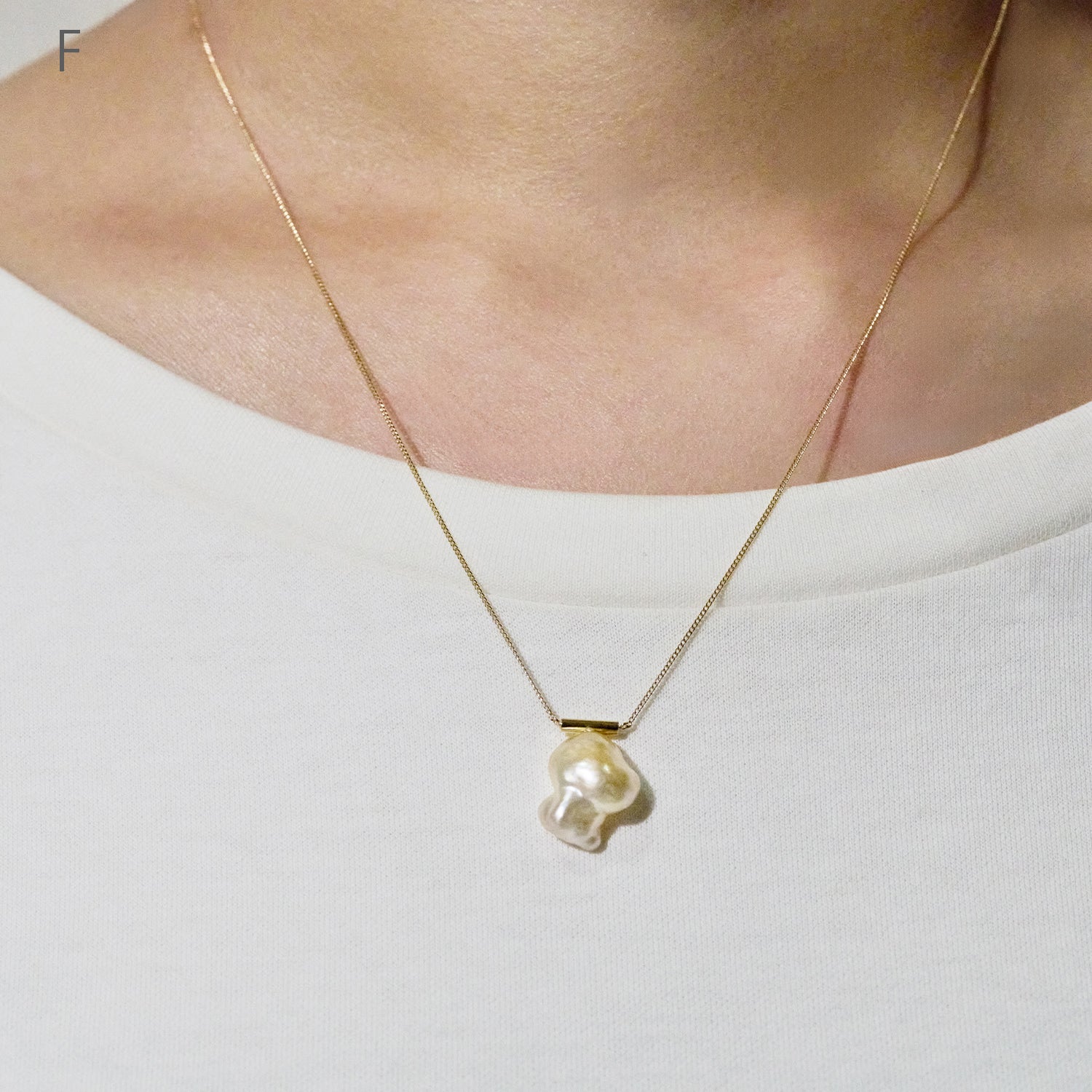 BAROQUE PEARL NECKLACE L