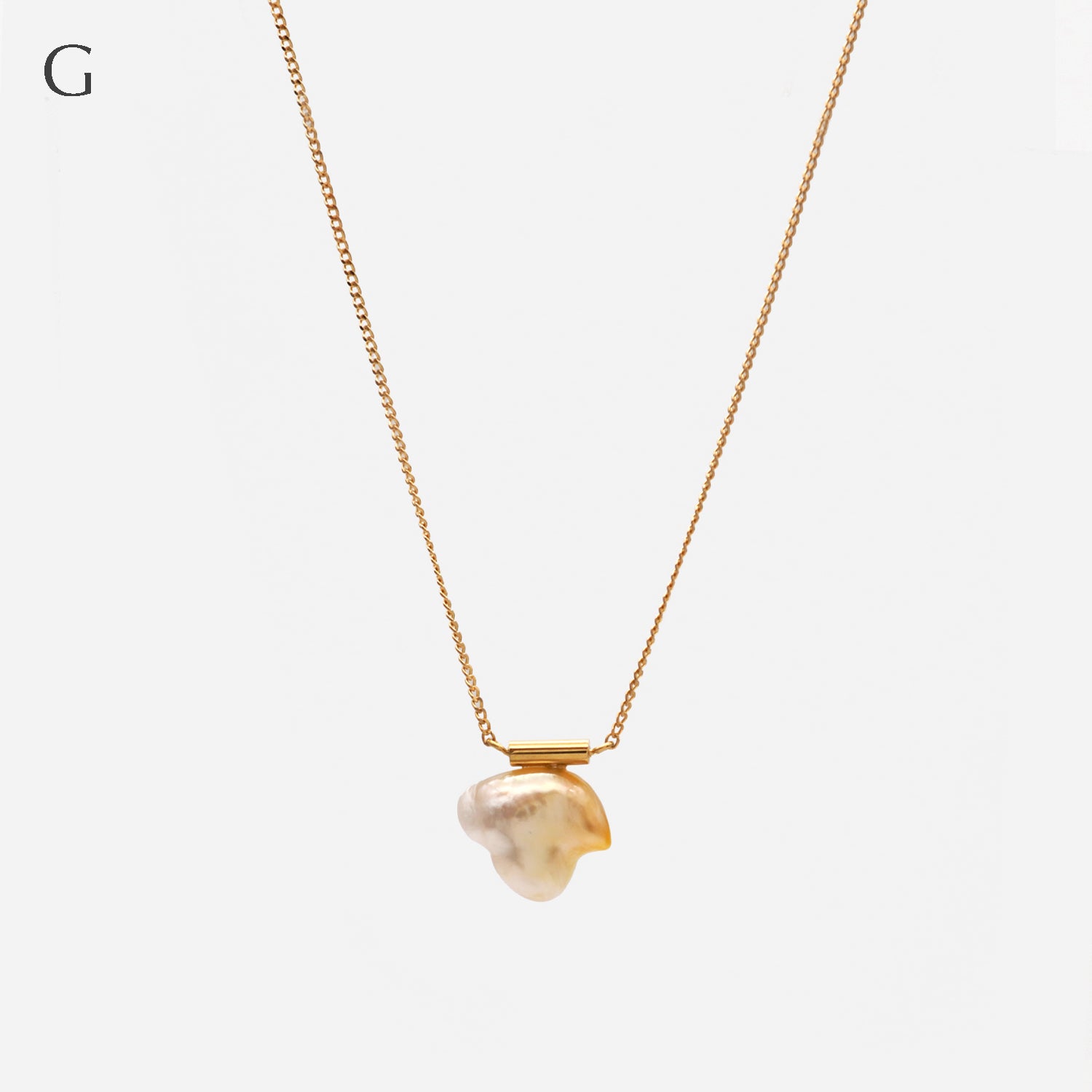 BAROQUE PEARL NECKLACE M