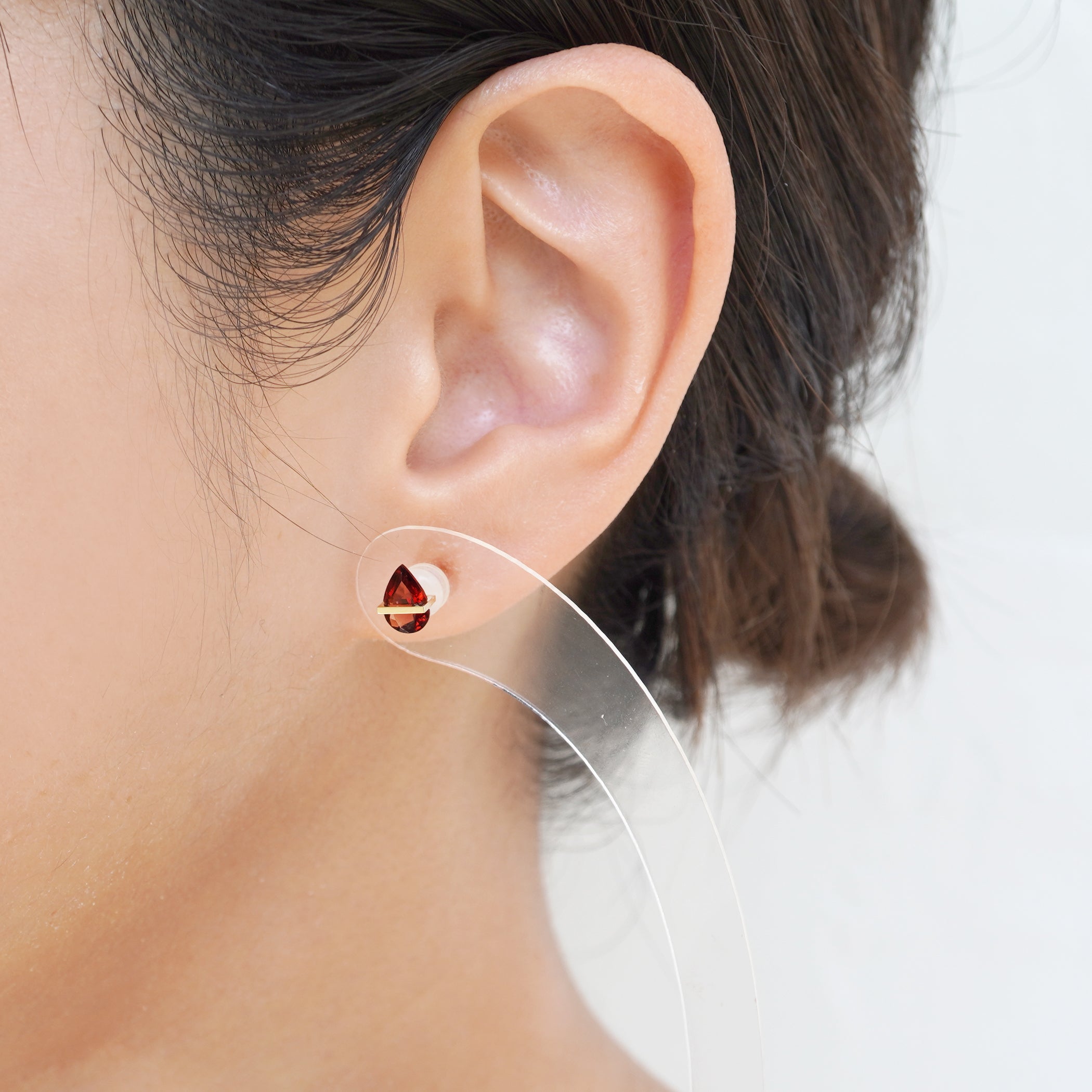 BAND EARRINGS GARNET #3316