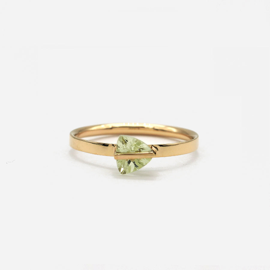 BAND RING MINT GARNET#3746