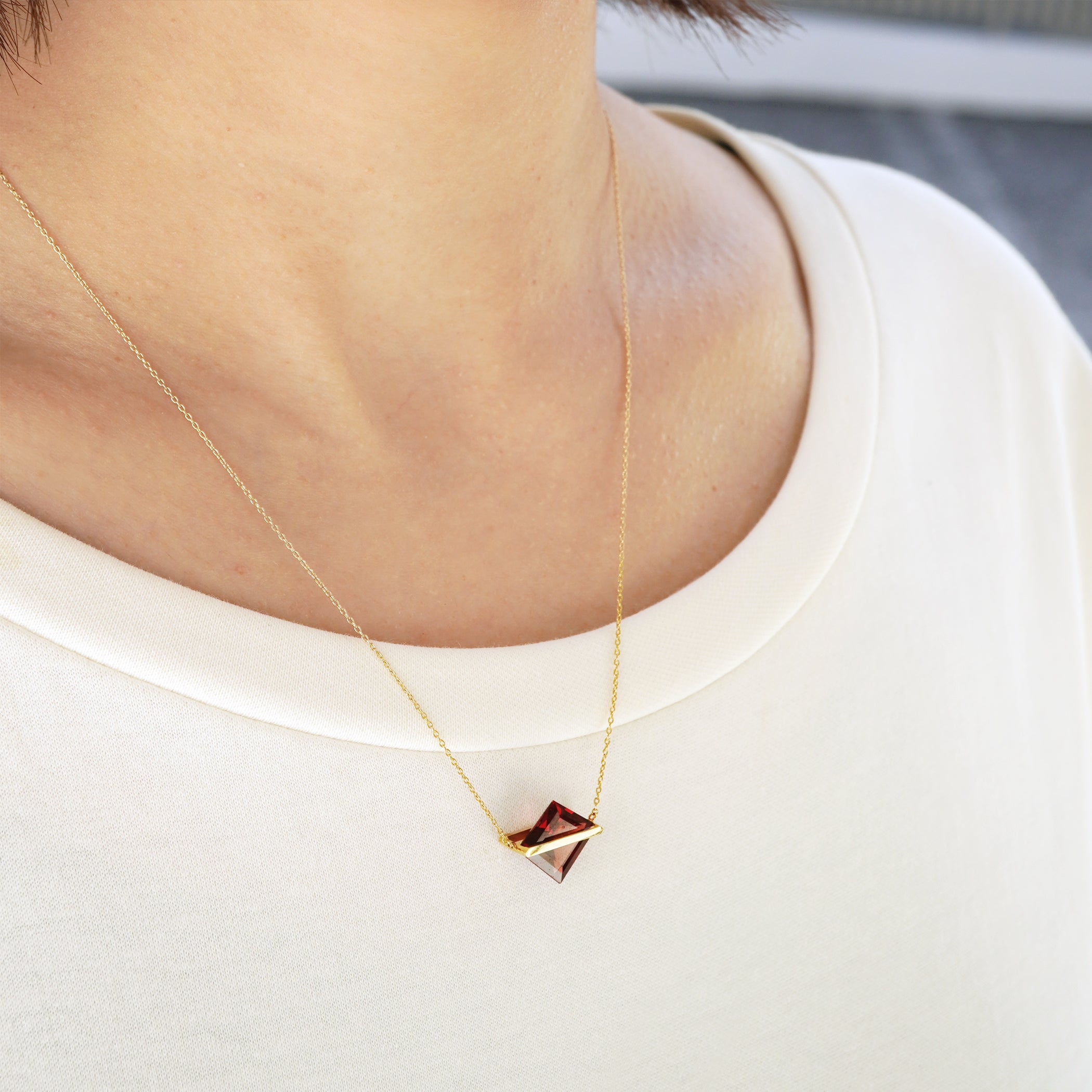 BAND NECKLACE RHODOLITE GARNET #3212