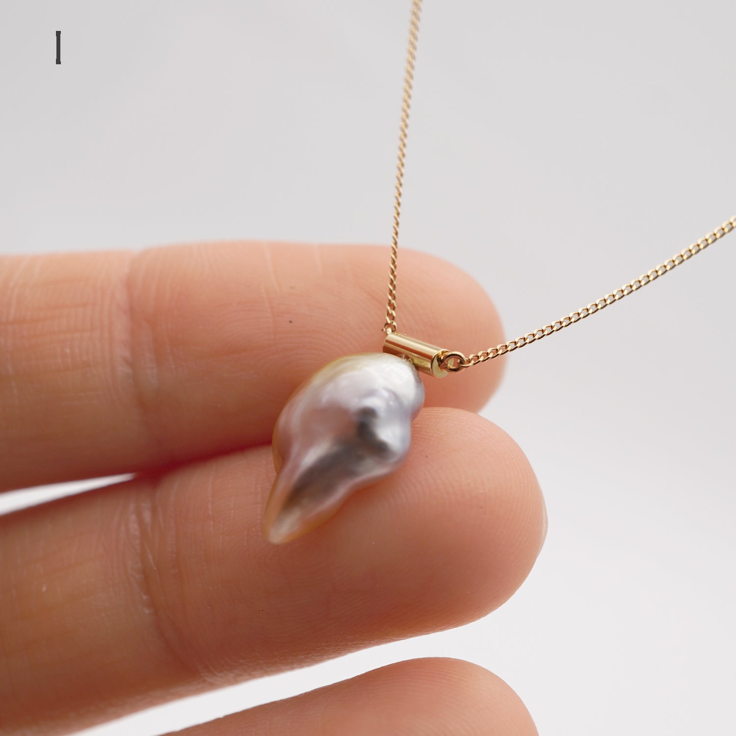 BAROQUE PEARL NECKLACE M