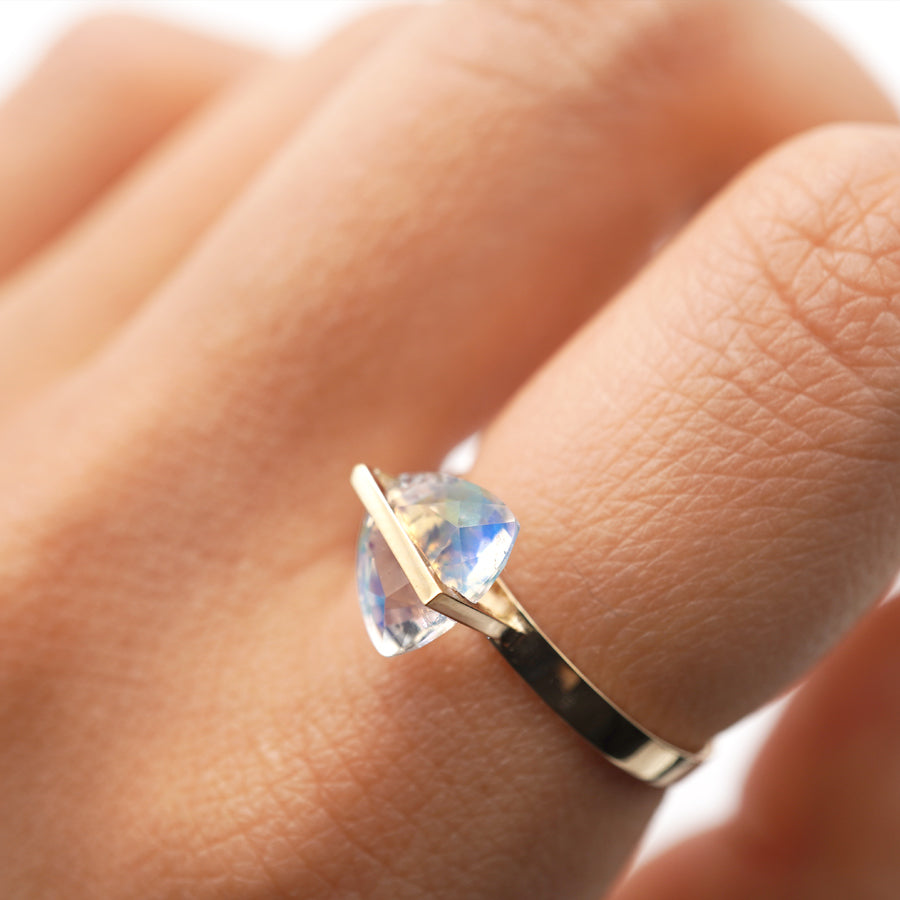 BAND RING RAINBOW MOONSTONE#3867