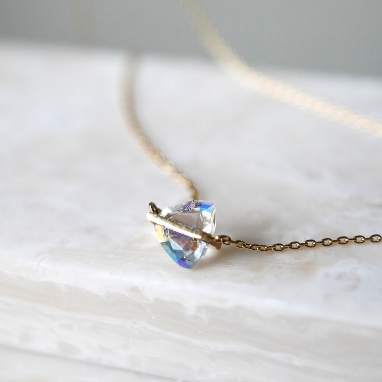 BAND NECKLACE MOONSTONE #3610