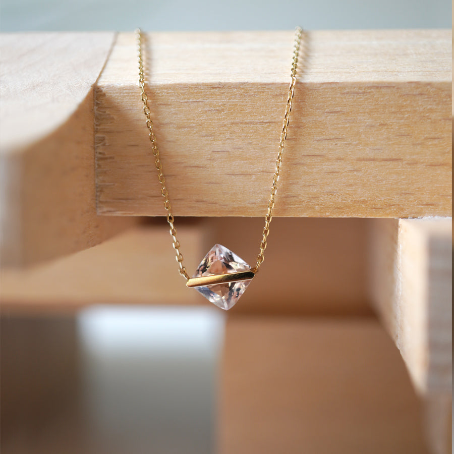 BAND NECKLACE MORGANITE #3797