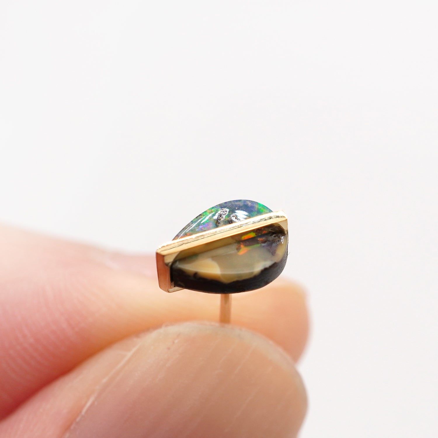 BAND SINGLE EARRING BOULDER OPAL #3323