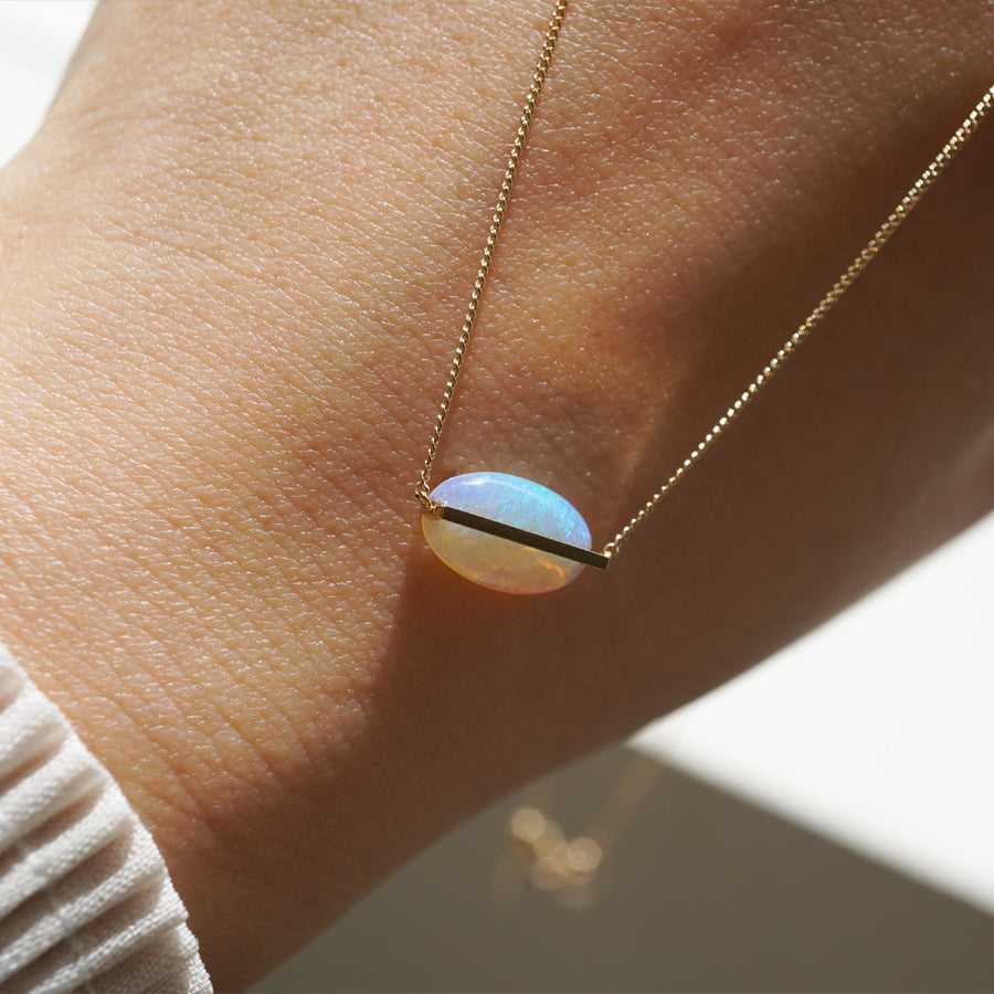 BAND NECKLACE OPAL #4130