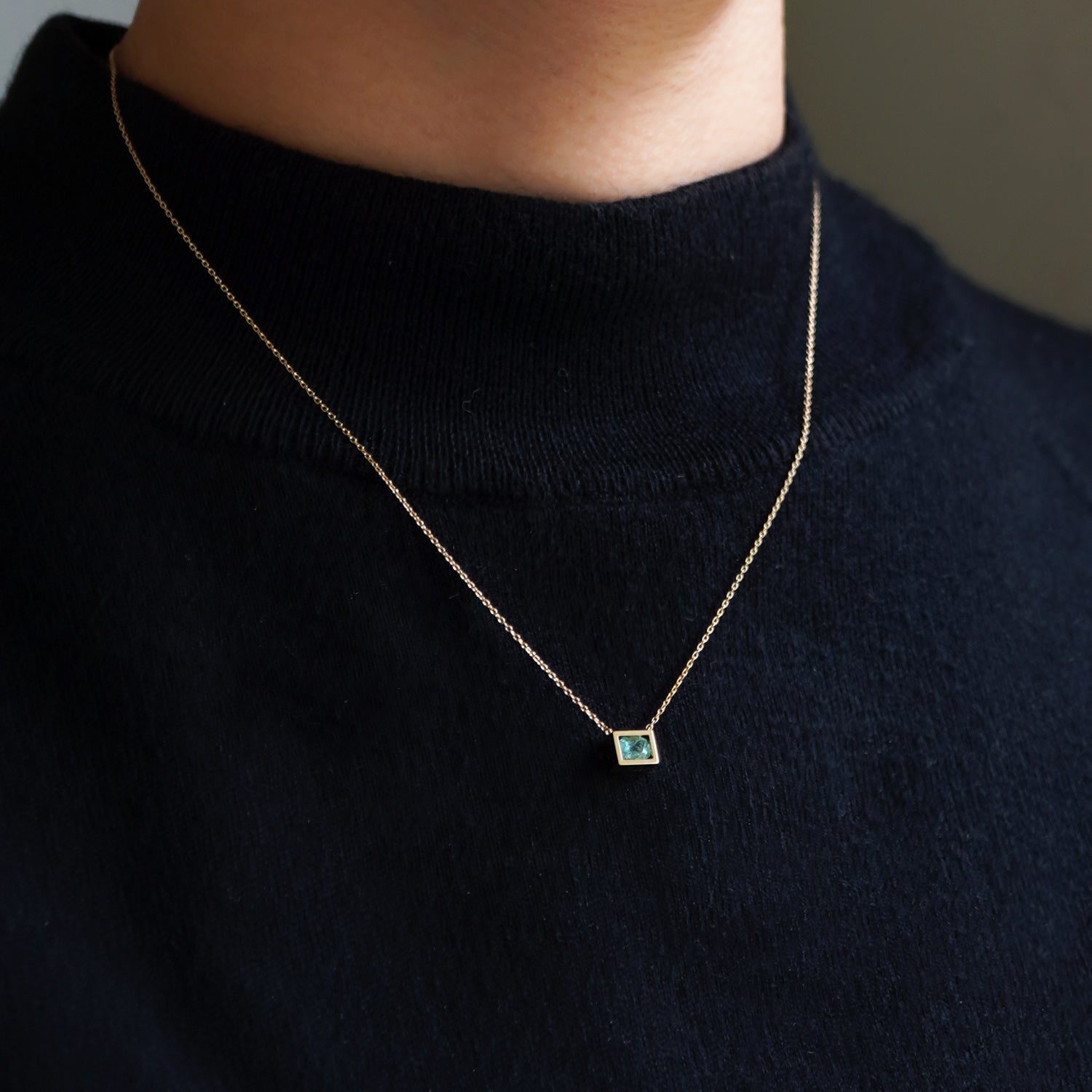 POSITION NECKLACE PARAIBA TOURMALINE0.34ct #4055