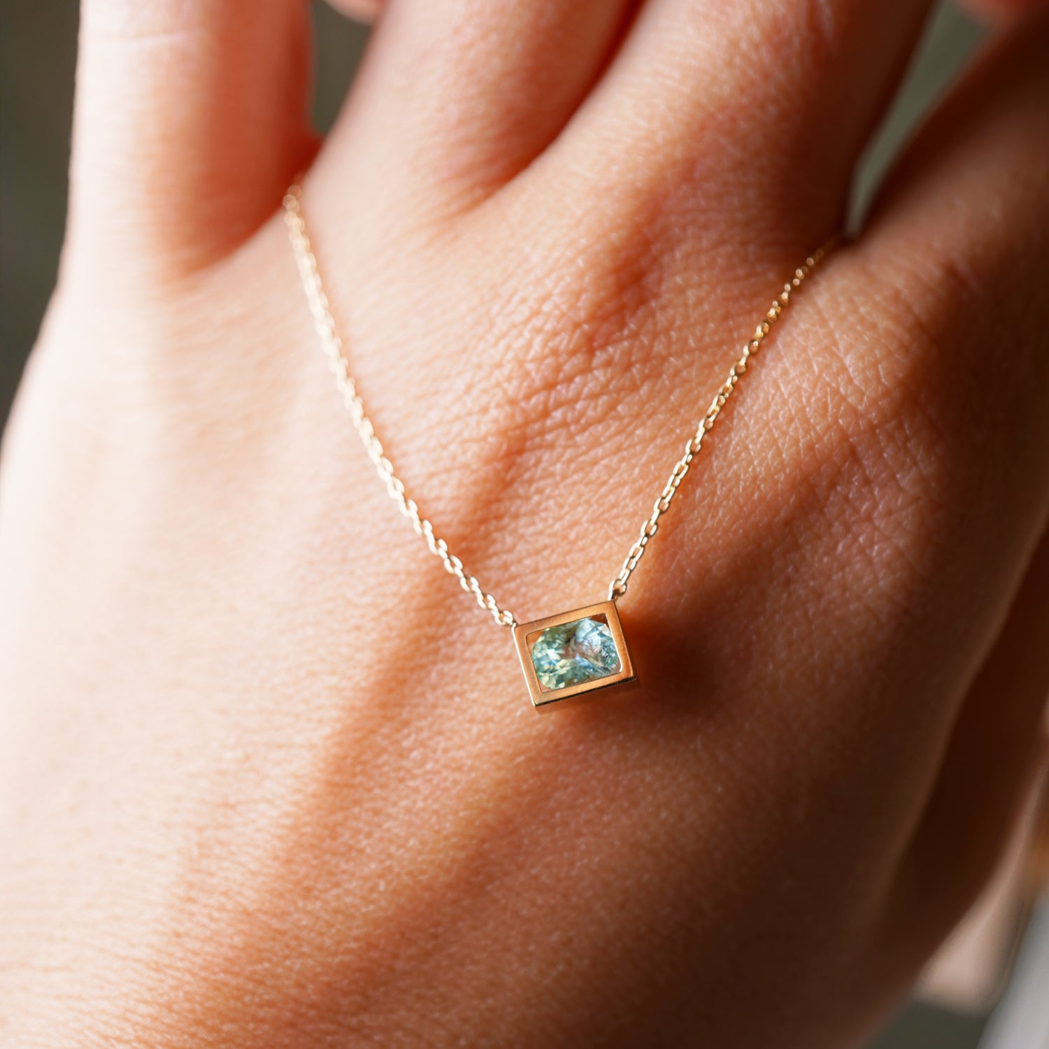 POSITION NECKLACE PARAIBA TOURMALINE0.34ct #4055