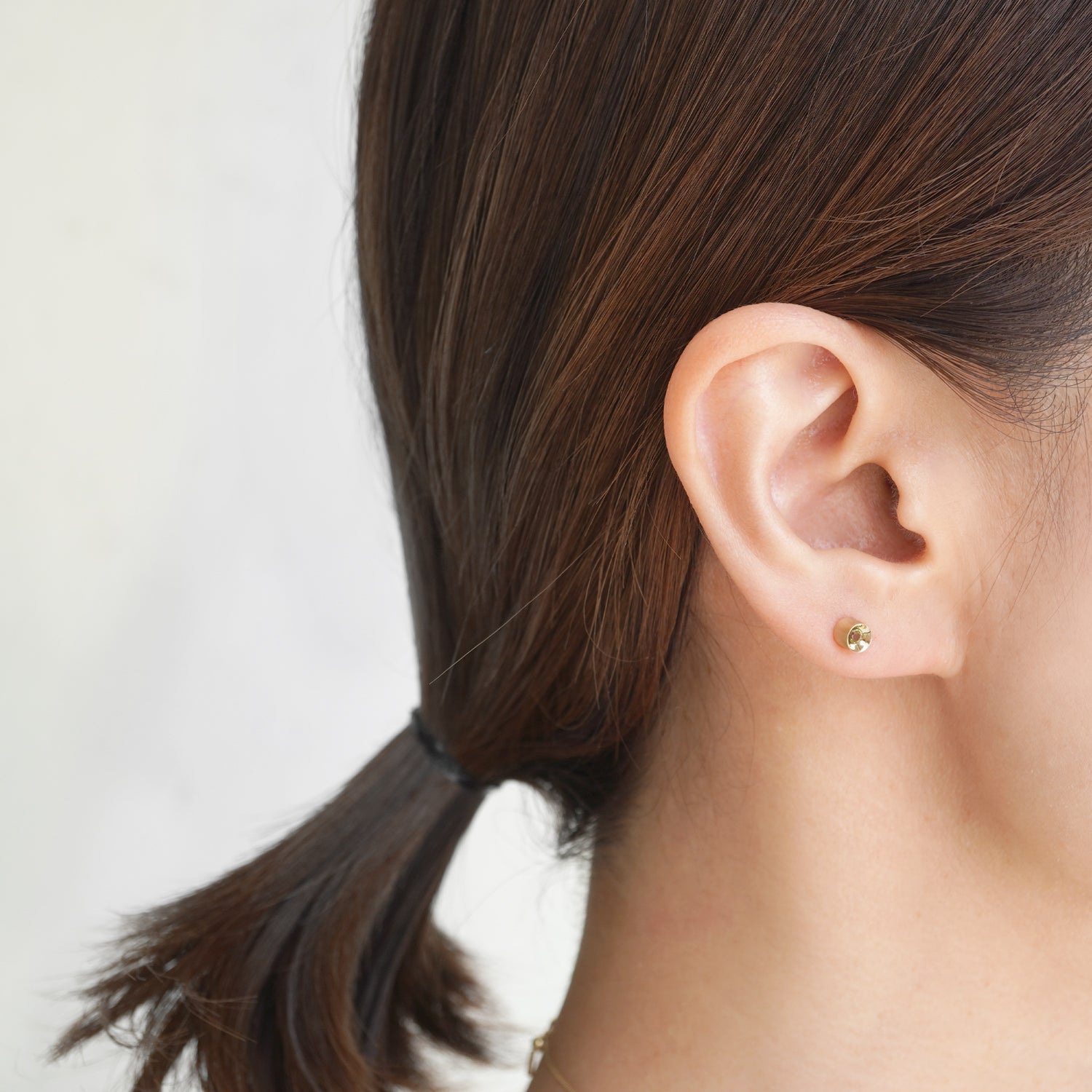 SPOT EARRING 2.5mm
