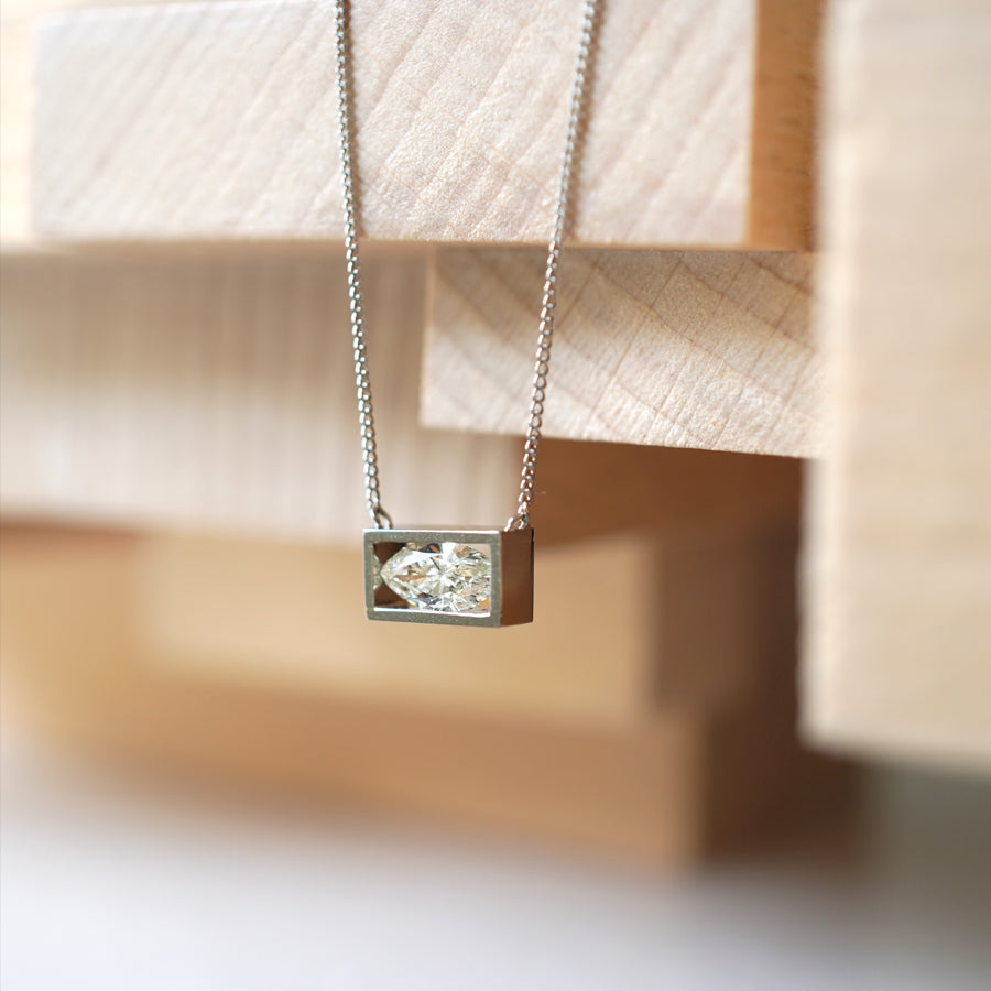 POSITION NECKLACE 0.34ct #3790