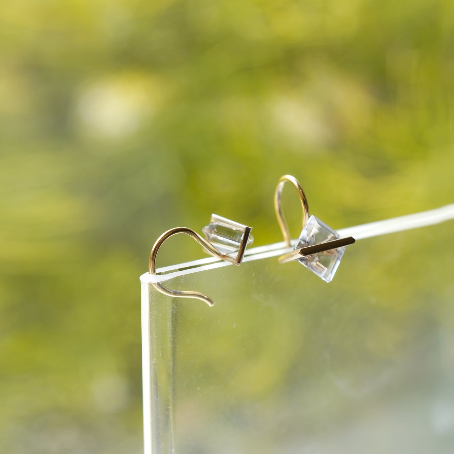 BAND EARRING QUARTZ #3840