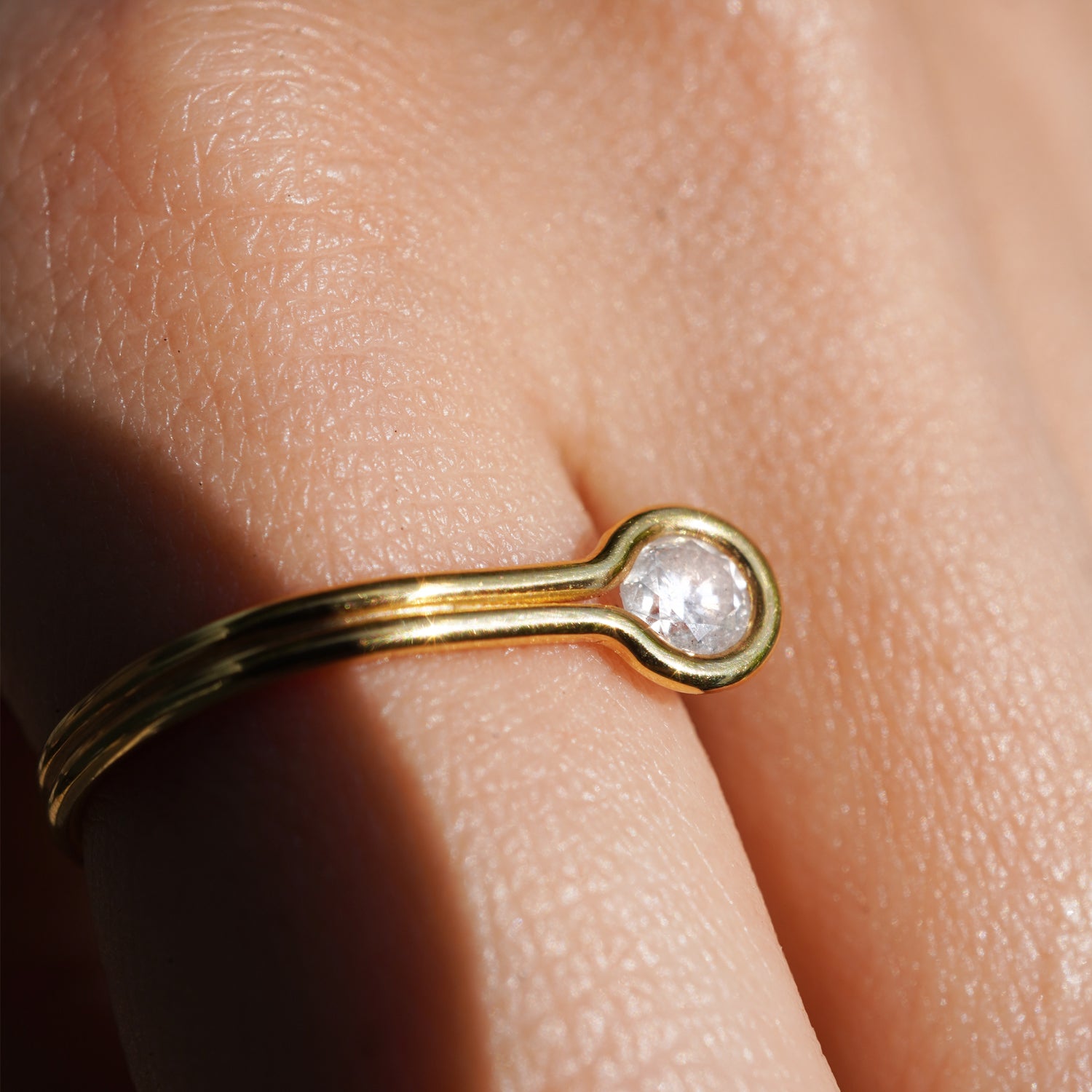 ROUND DIAMOND RING 4mm #1379