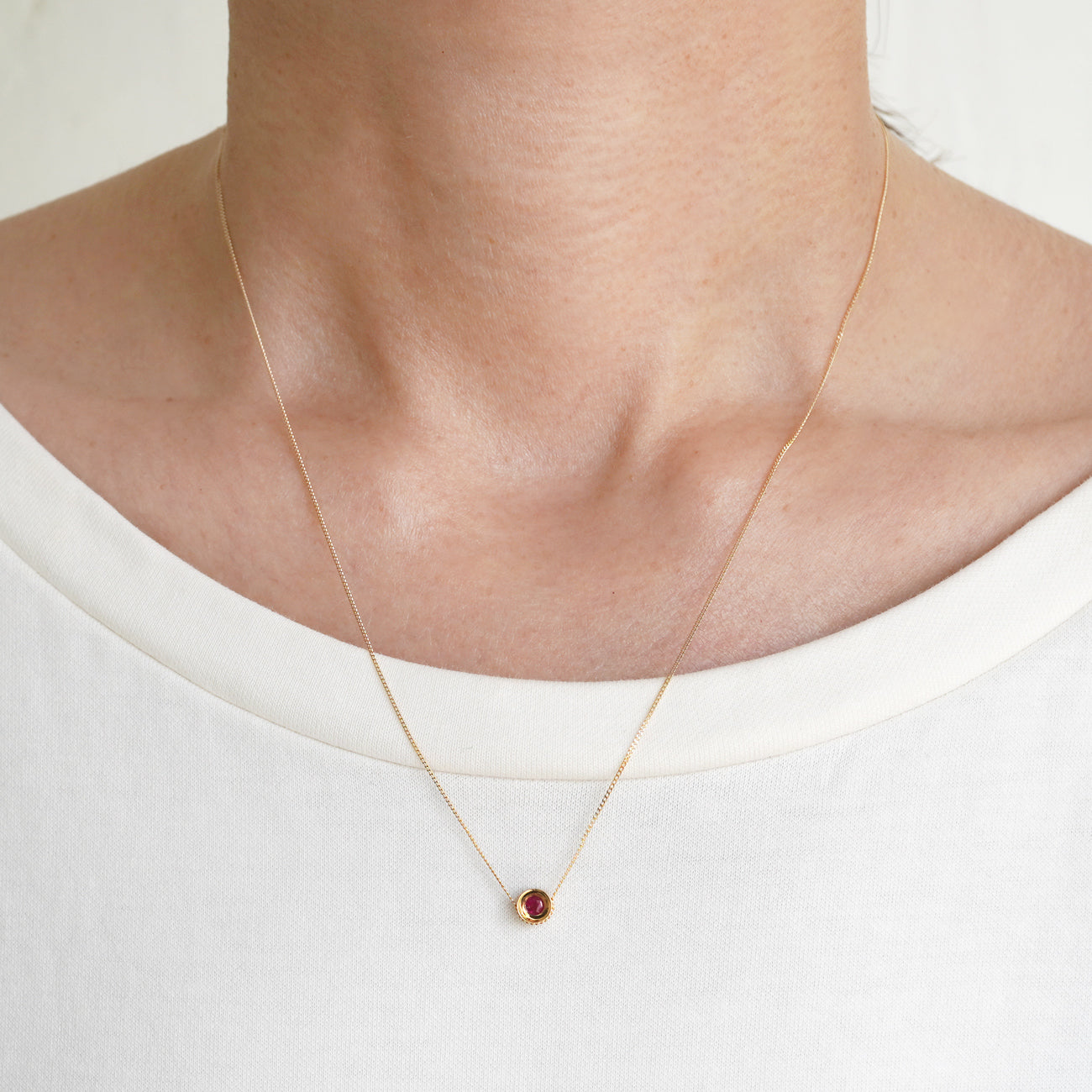 SPOT NECKLACE