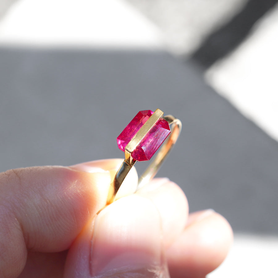 BAND RING RUBY #2931