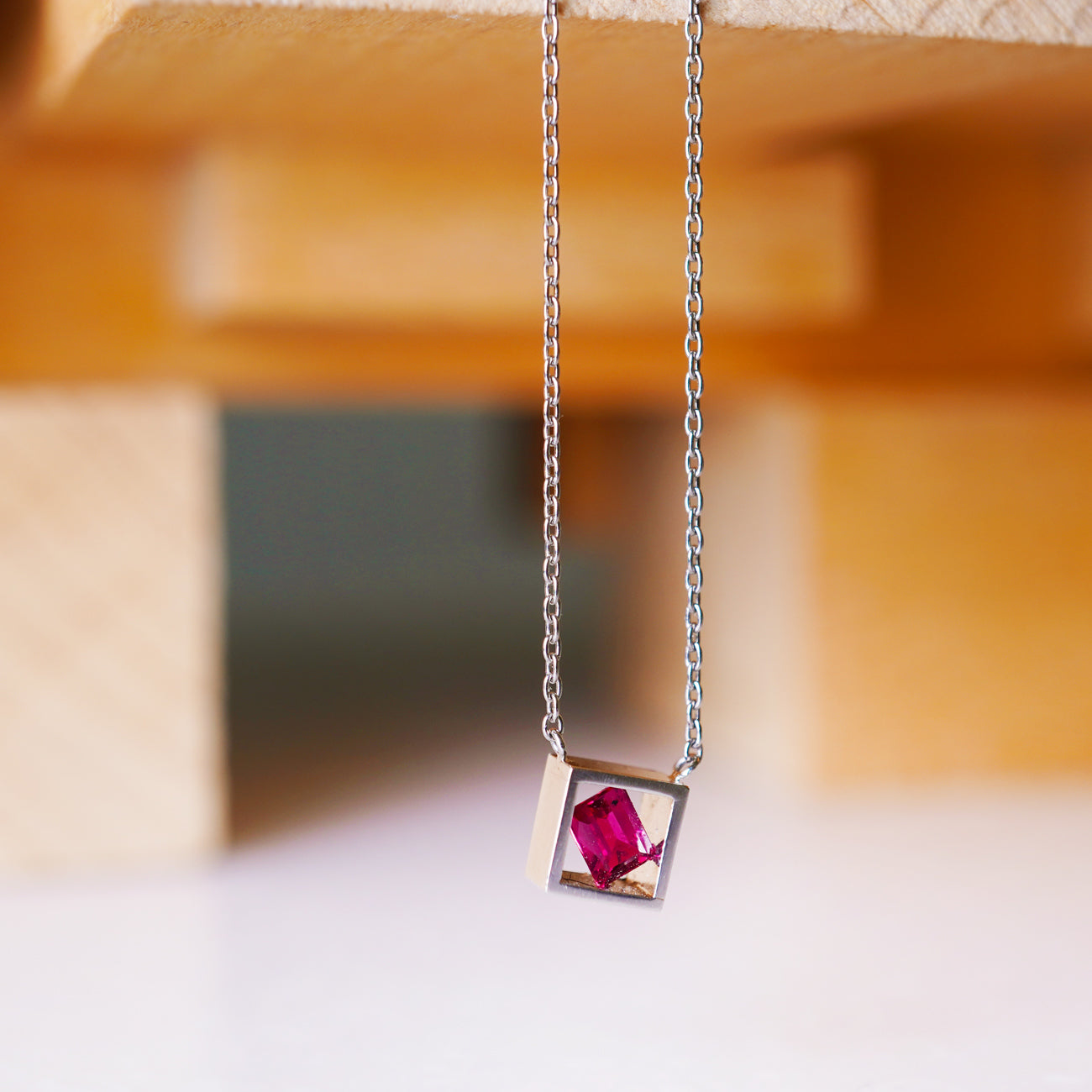 POSITION NECKLACE RUBY #3740