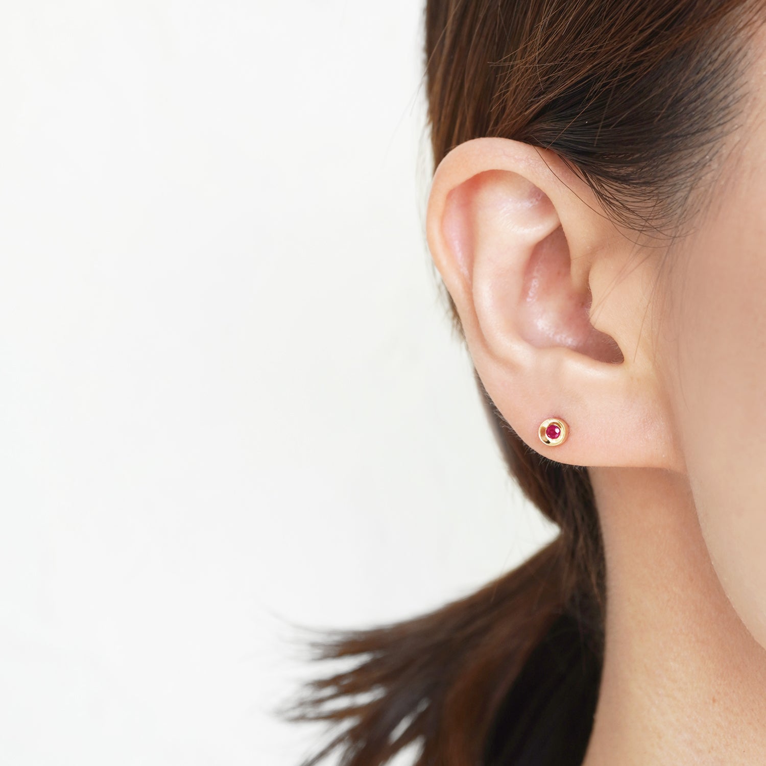 SPOT EARRING 2.5mm