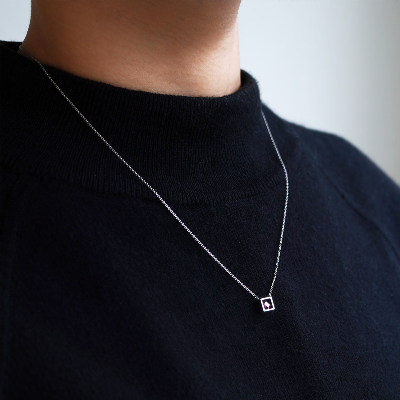 POSITION NECKLACE RUBY #3740