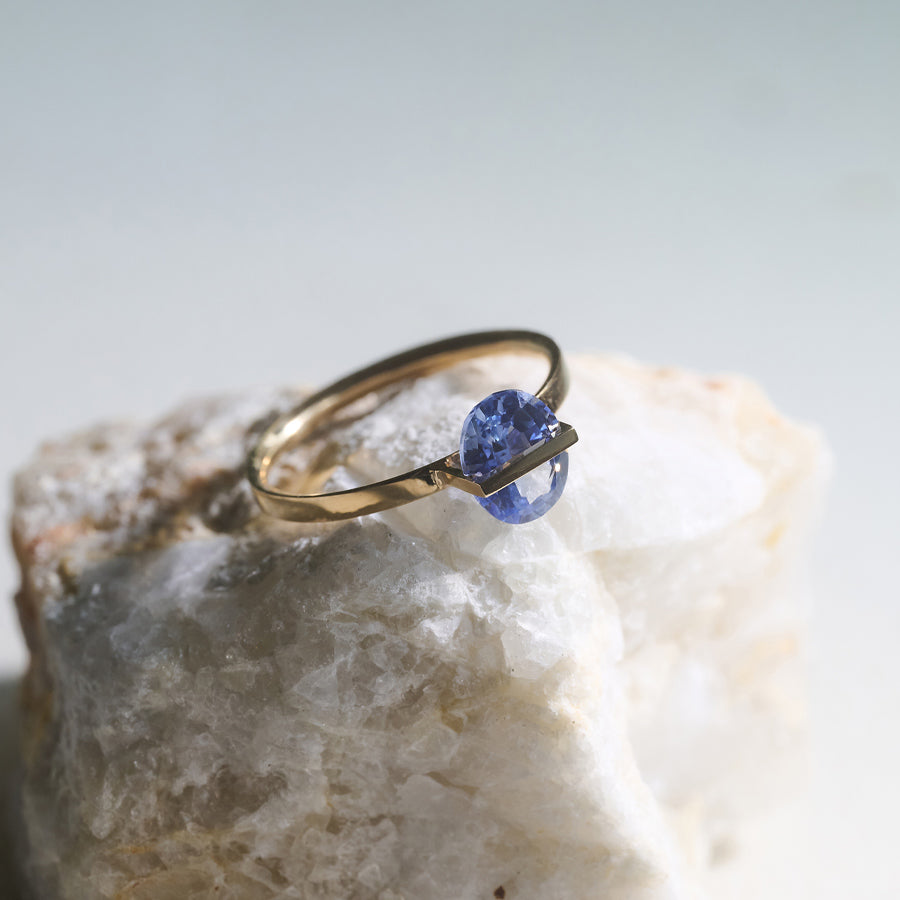 BAND RING SAPPHIRE #3930