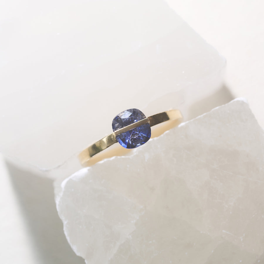 BAND RING SAPPHIRE #3910