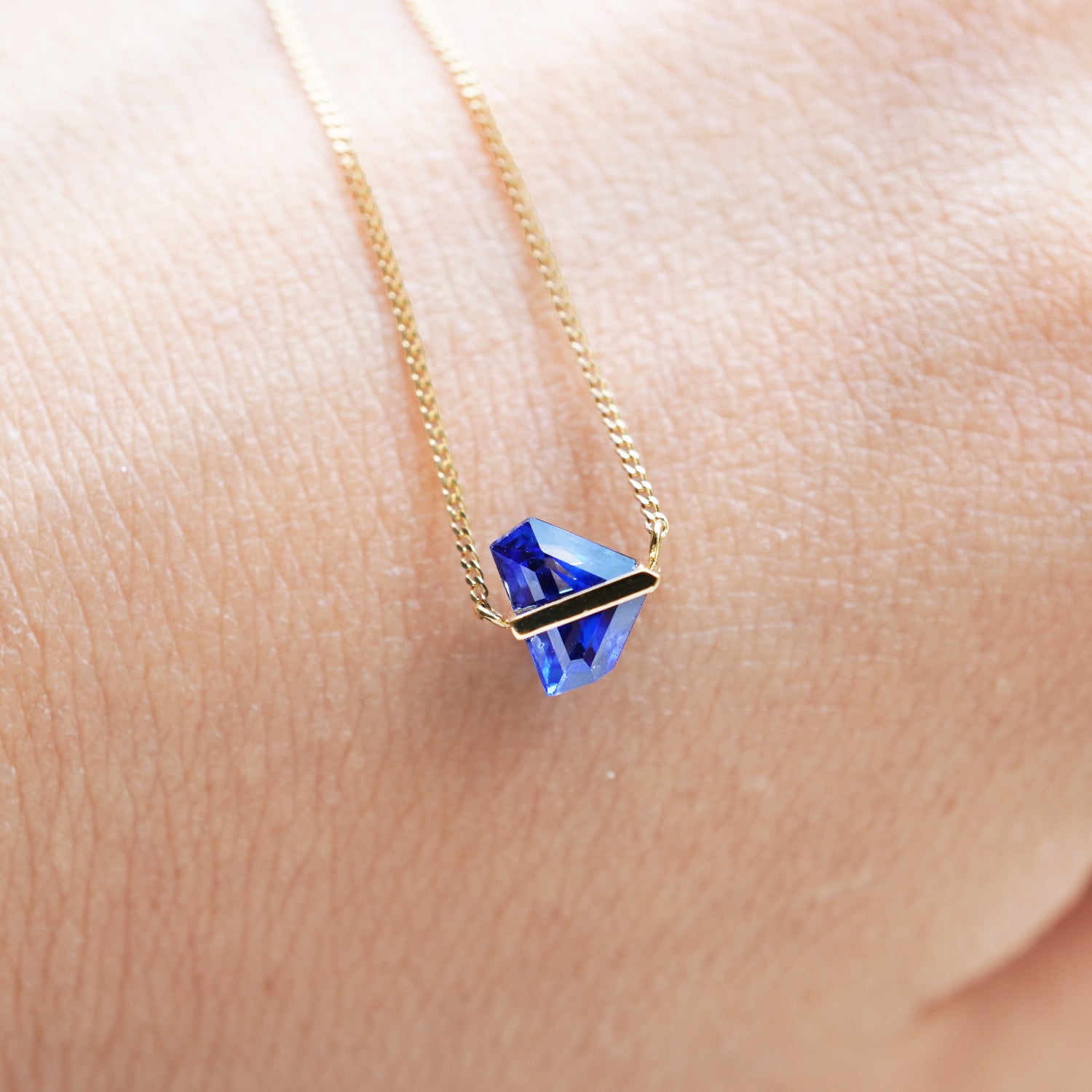 BAND NECKLACE SAPPHIRE #3128