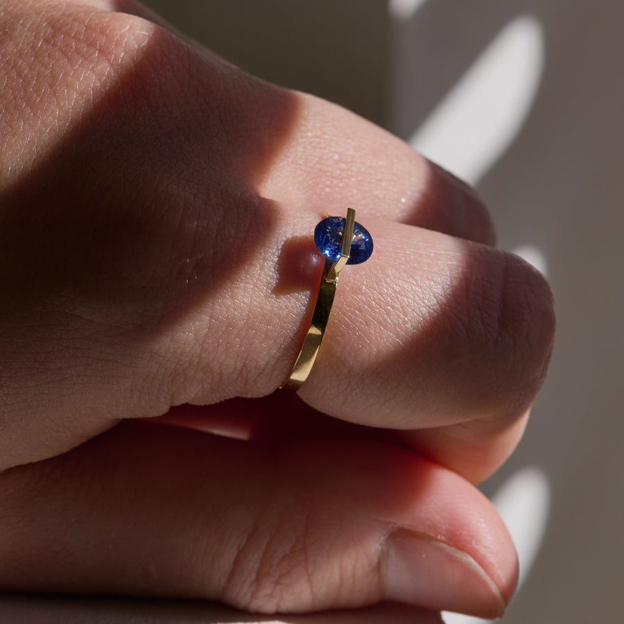 BAND RING SAPPHIRE #4083