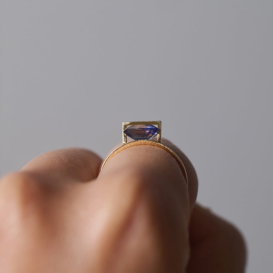 BAND RING SAPPHIRE #3931
