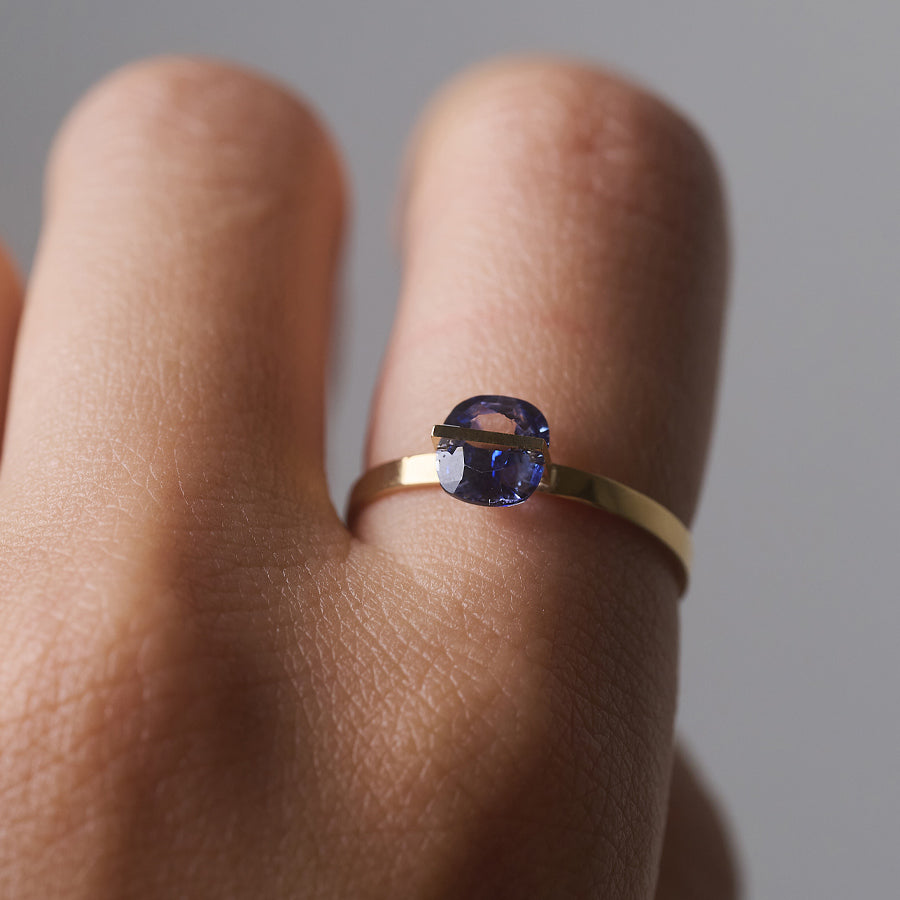 BAND RING SAPPHIRE #3910