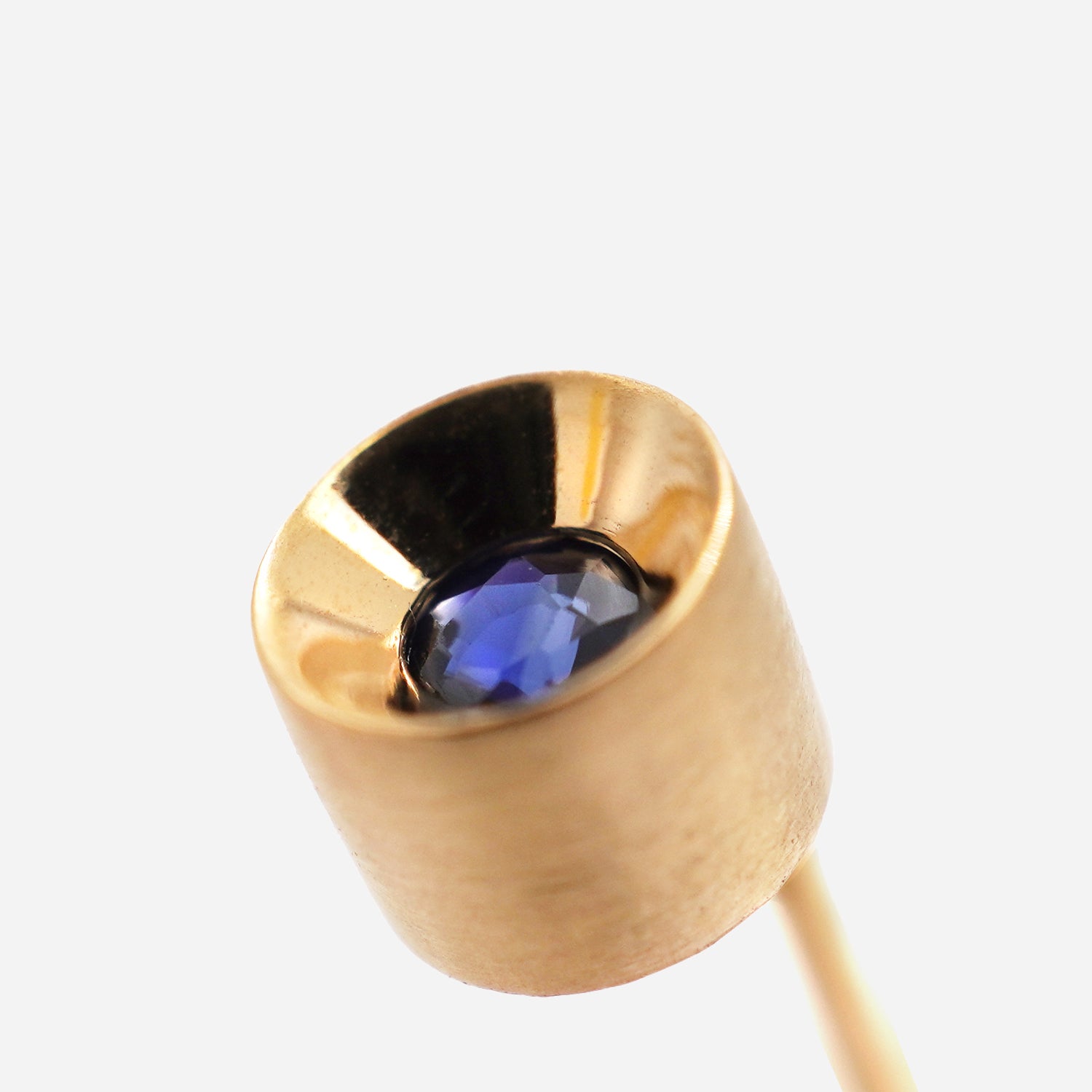 SPOT EARRING 2.5mm